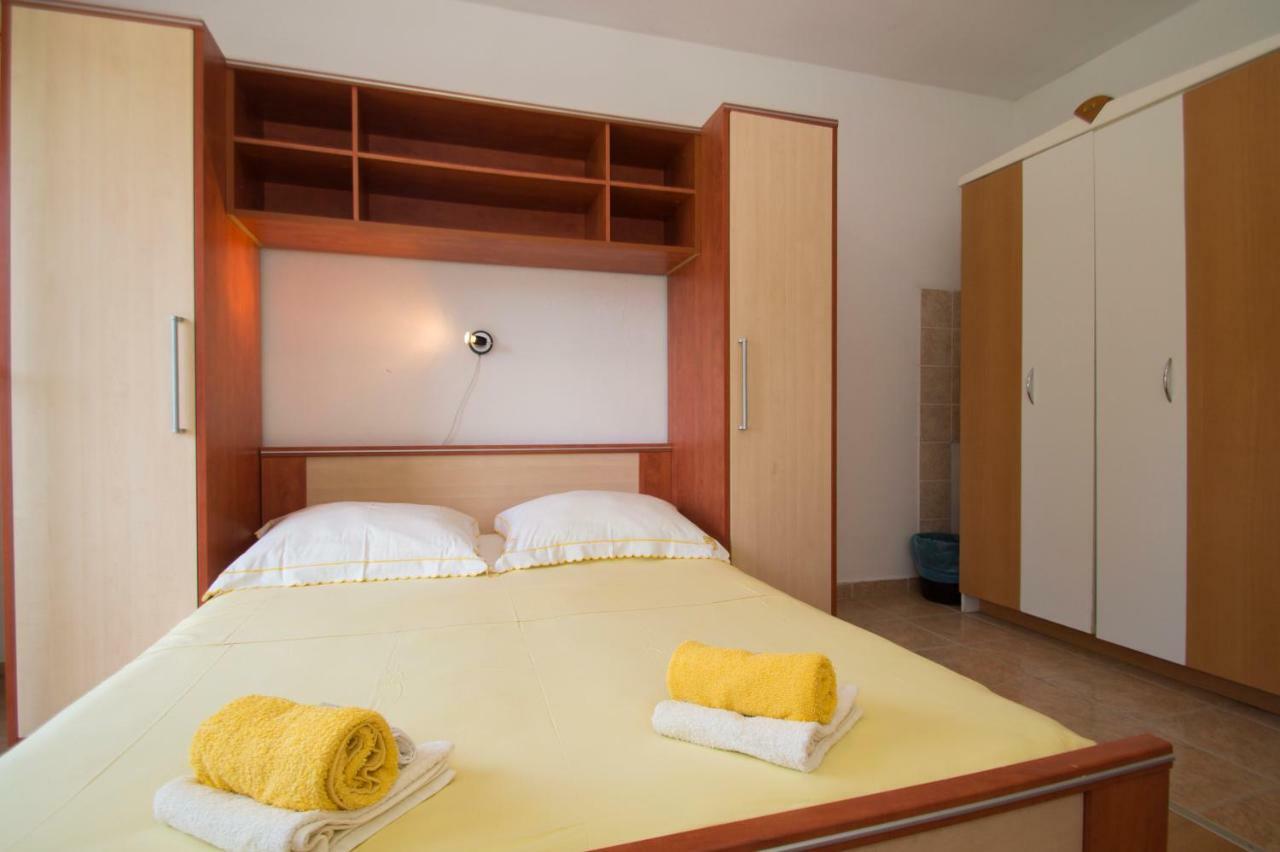 Vita Apartments Zrnovo Ngoại thất bức ảnh
