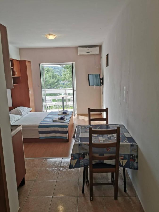 Vita Apartments Zrnovo Ngoại thất bức ảnh